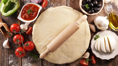 Ilustrácia cesta na pizzu
