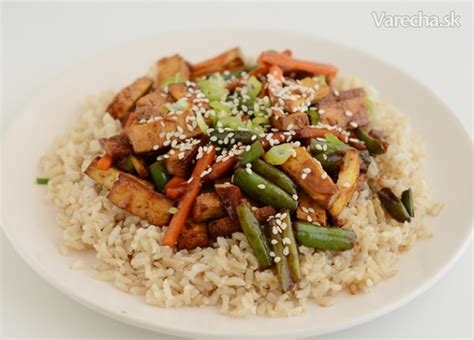Údené tofu a čerstvá zelenina