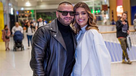 Patrik Rytmus Vrbovský a Jasmina Alagič pri varení