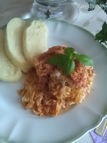 Zapekané guľky v kapuste