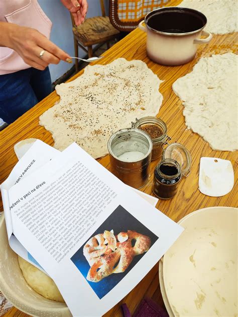 Proces pečenia kváskového chleba v peci