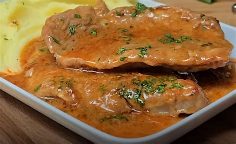 Bravčové rezne s prílohou