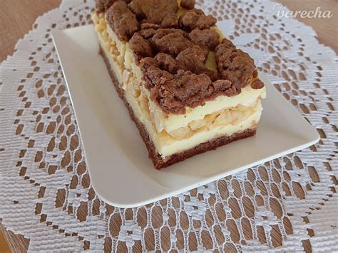 Ilustračná fotka piškótového koláča s pudingom