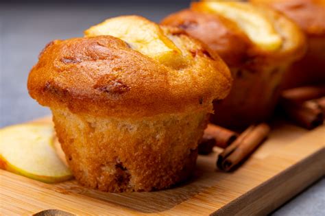 Jablkovo-škoricové muffiny na tácke