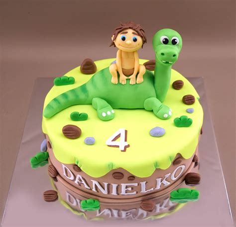 ukážka torty s dinosaurom