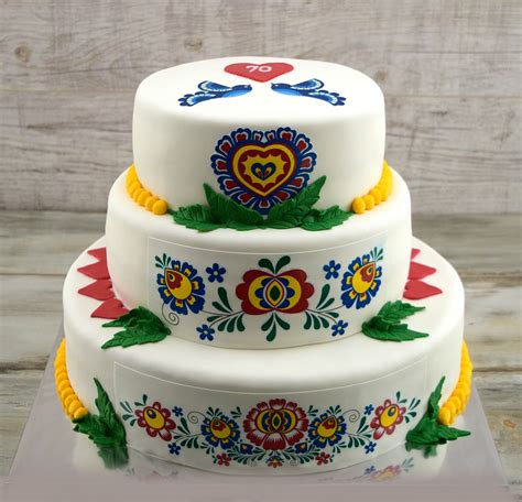 Torta s jasným slnečnicovým motívom