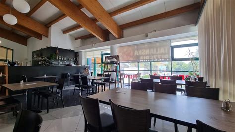 Trhovisko s ovocím a zeleninou v Banskej Bystrici