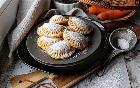 Hotové celozrnné mrkvové koláčiky