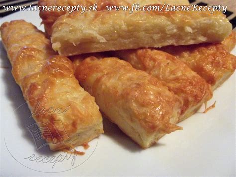 Syrové tyčinky