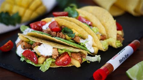 Tacos s kuracím mäsom na tanieri