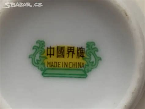 Príklady dobových porcelánových značiek