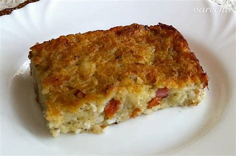 Zemiaková baba na tradičnom slovenskom stole