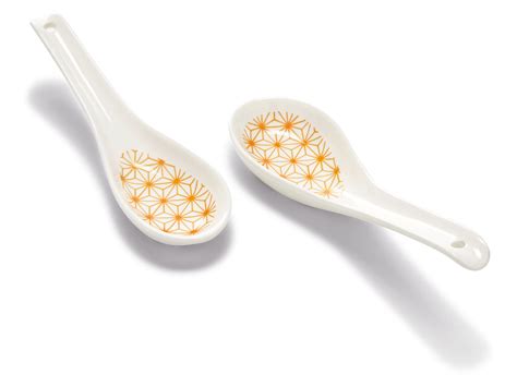 Elegantné porcelánové lyžičky so strukovinami
