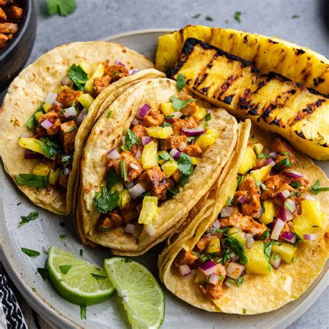 Tradičné mexické tacos al pastor