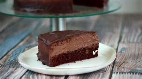 Torta s hokejovým erbom