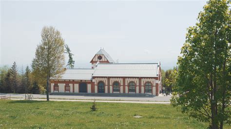 Budovy kúpeľov Horný Smokovec a okolitá príroda