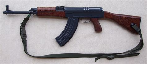 Konštruktér Jiří Čermák so Samopalom vz. 58