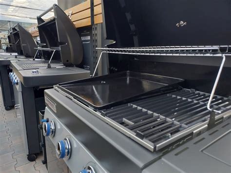 Výhody plynového grilu oproti uhliu a elektrine