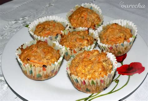 Hotové mrkvové muffiny s tvarohom