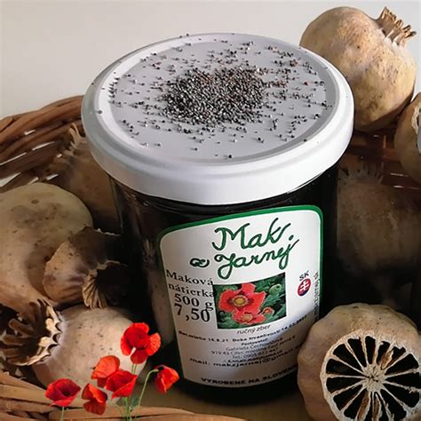 Maková nátierka na celozrnnom chlebe