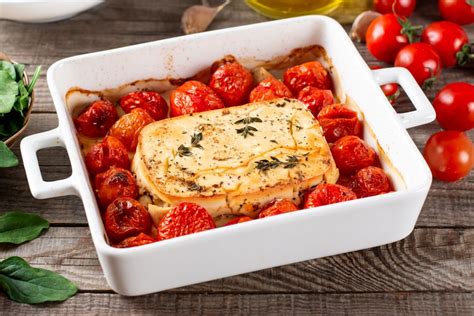 Pečená feta s paradajkami a bylinkami