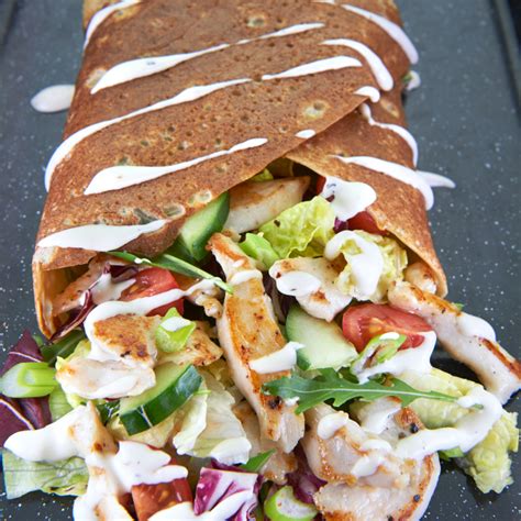 Ilustračná fotka burgerov a šalátov z Tiffany Fresh