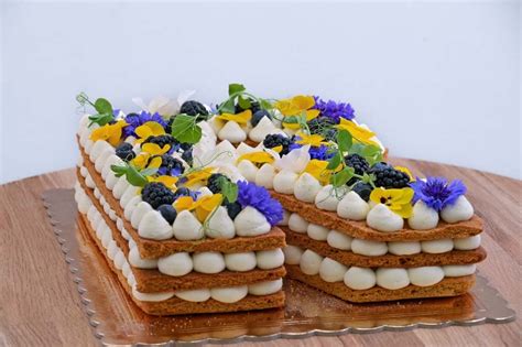 kreatívna torta v tvare vláčika pre deti