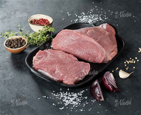 čerstvé teľacie mäso