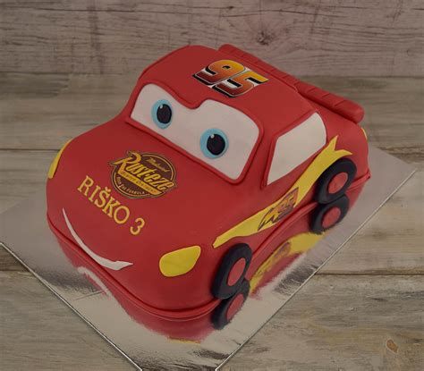 Torta v tvare auta Blesk McQueen