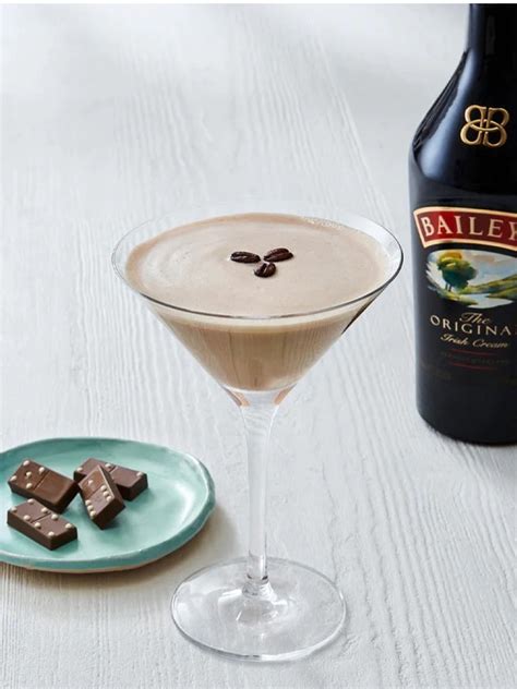 Ilustrácia fľaše Baileys