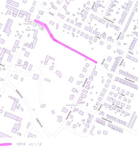 Mapa Ilavy s vyznačenou Ružovou ulicou a okolitými prevádzkami