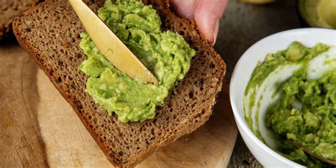 Avokádo pripravené na nátierku