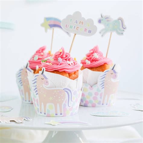 Detailné zobrazenie jedlých dekorácií na cupcakes