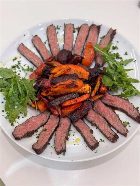 Servírovaný steak z vlastnej zrárne