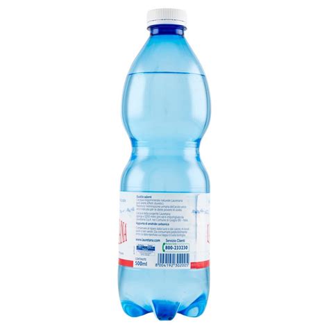Fľaše minerálnej vody Hamšík Aqua Naturale a Frizzante