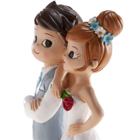 vtipná svadobná figúrka nevesta a ženích na torte