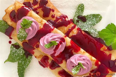 Palacinka s lesným ovocím