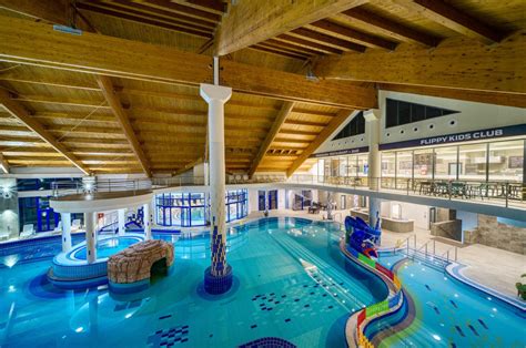 Vonkajšie bazény a športoviská Wellness Hotela Patince