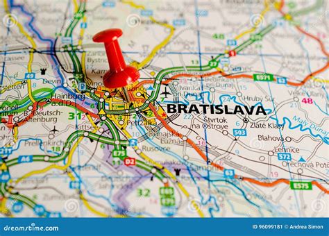 Mapa Bratislavy s vyznačenými svadobnými miestami