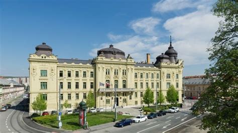 Budova Úradu Banskobystrického samosprávneho kraja