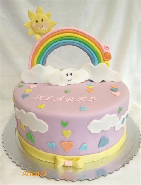 moderná dievčenská torta so slúchadlami a hudobným motívom