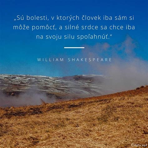 Nástenka s inšpiratívnymi citátmi