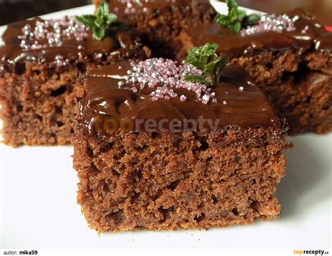 Recept na jablkový perník s obrázkom