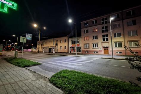 Bezpečnosť chodcov a moderné osvetlenie
