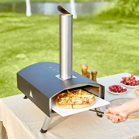 Vonkajšia plynová pec na pizzu VEVOR v akcii
