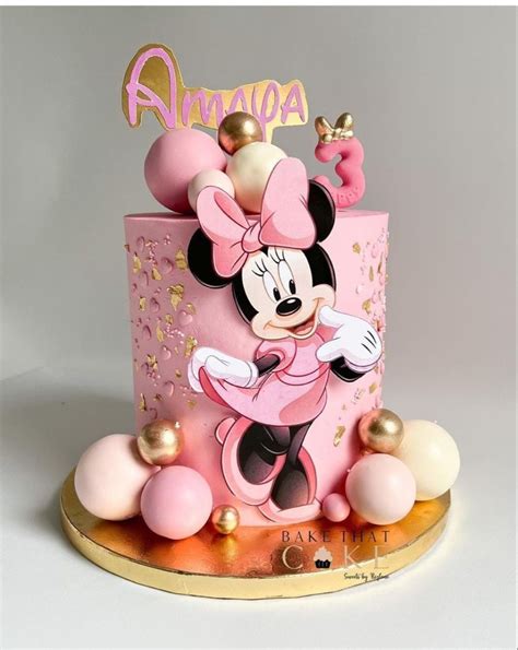 Torta s motívom Mickey Mouse a Minnie Mouse