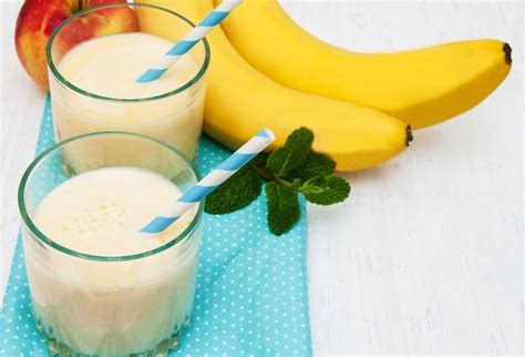 Smoothie s jablkom a banánom