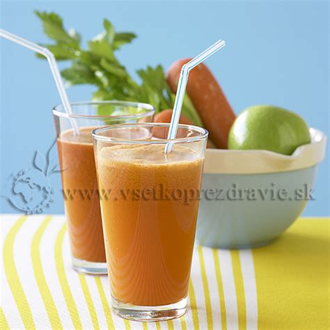 Fotografia: Smoothie z mrkvy a jablka