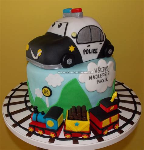 Torta s policajným odznakom a miniatúrnym policajným autom