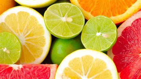 Citrusové plody a kvety citrónu